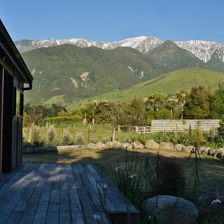 Kanuka Terrace - The Little Black House Hapuku ภายนอก รูปภาพ