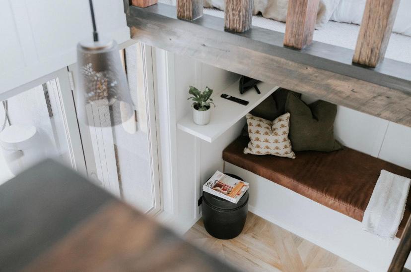 Kanuka Terrace - The Little Black House Hapuku ภายนอก รูปภาพ